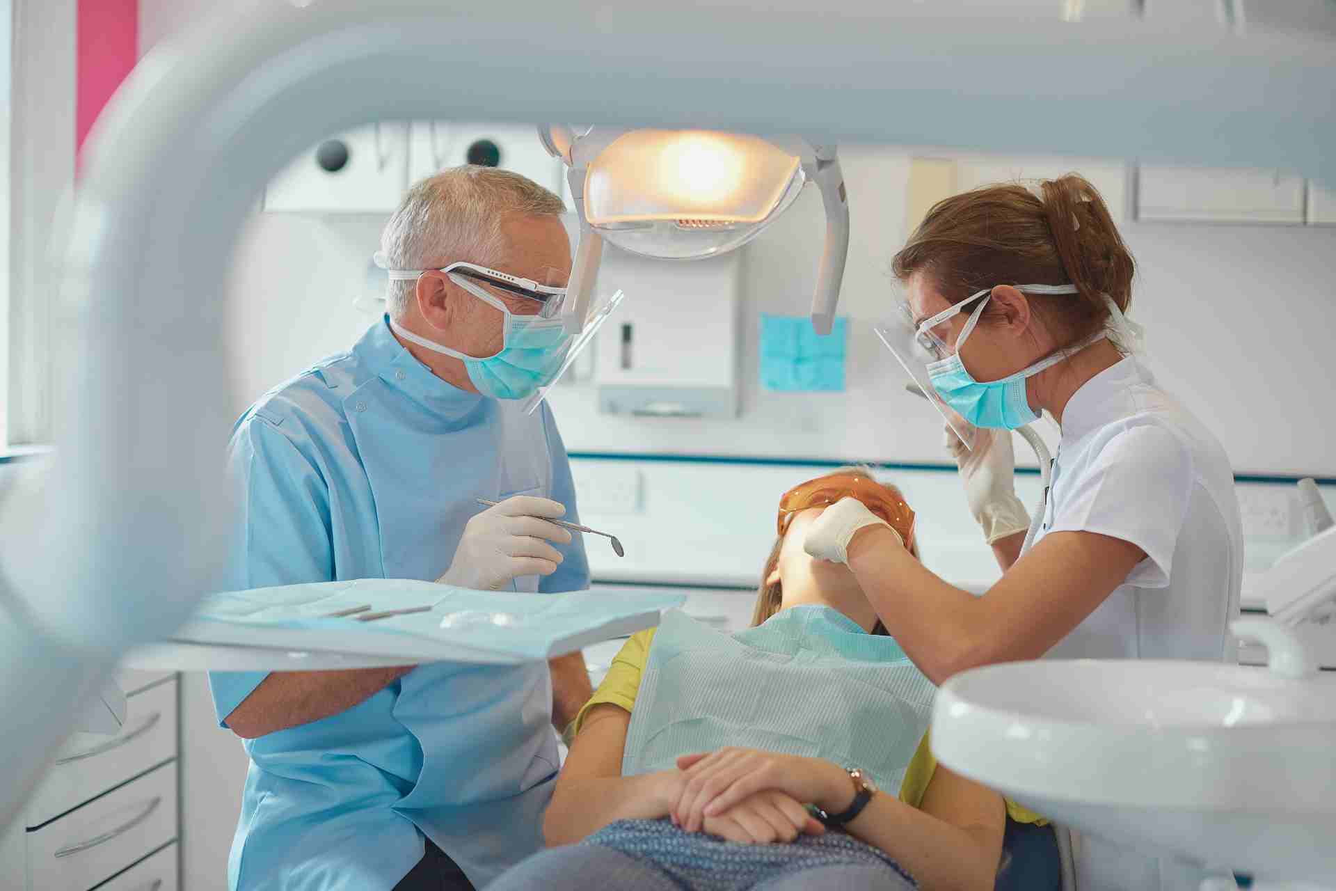 Dentist in Helenwood, TN